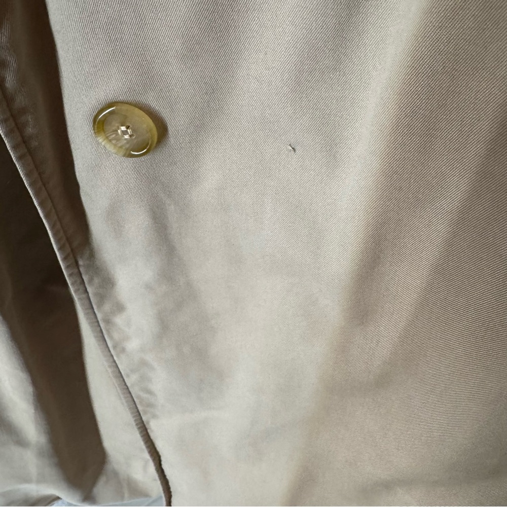Vintage Women's Burberrys Trench Coat - Picture 3 of 16